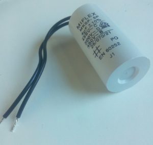 Condensateur permanent 4uf 450v