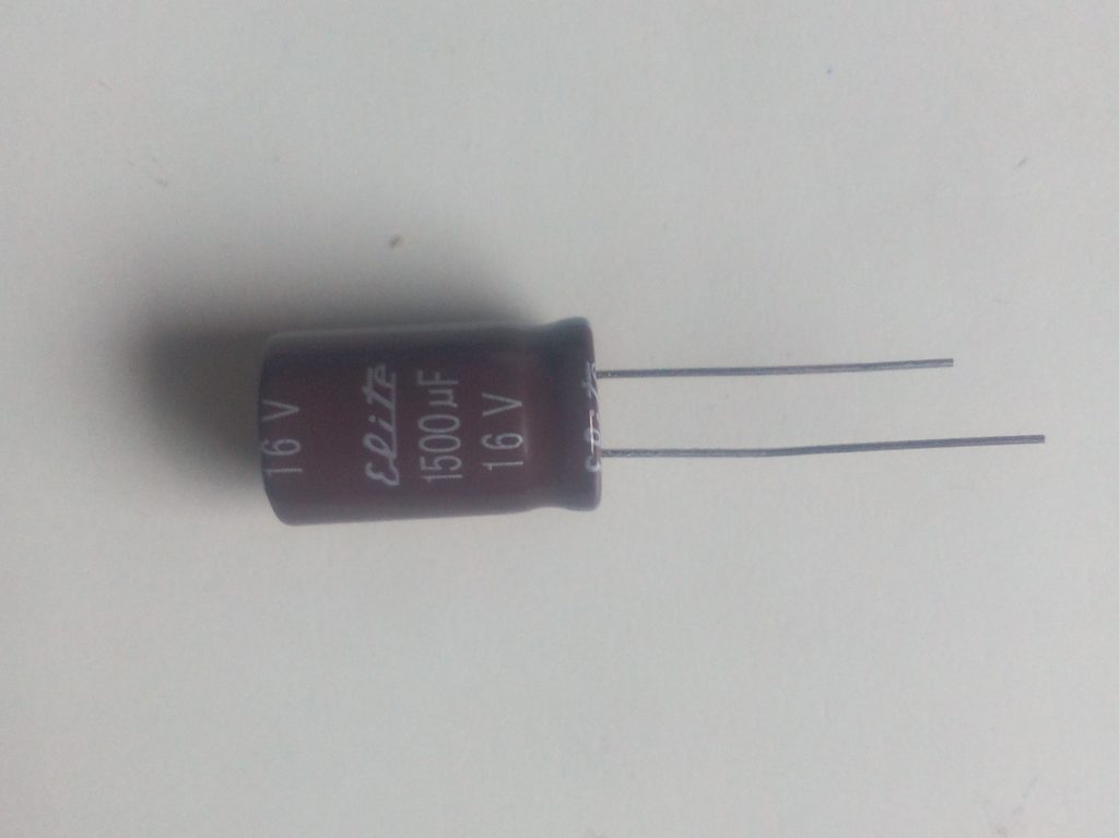 Condensateur électrolytique 1500µF 35V - Pour Réparation électronique - Neuf