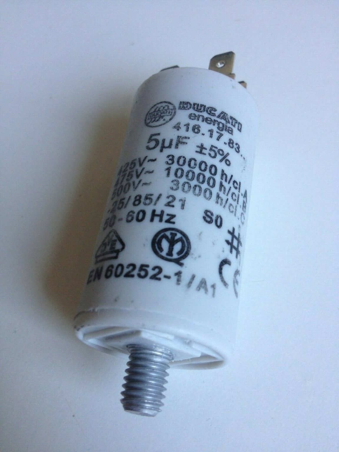 Adaptateur antenne PH-963 BNC femelle vers prise 3,5 mm : radios bande Adaptateur antenne PH-963 BNC femelle vers prise 3,5 mm : radios bande