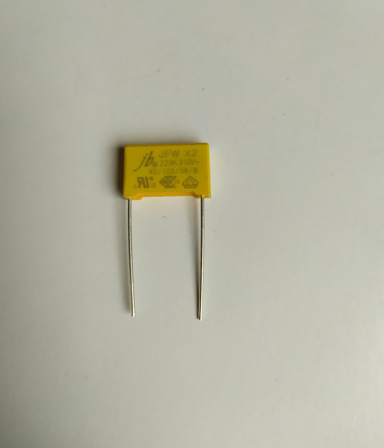 Fusible Thermique Condensateur MKP X2 0.22uF 0,22&micro;F 220nF 275V 310V 15,5mm Radiateur En Fonte