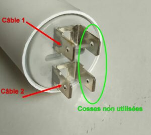 Schema de branchement de 2 fils sur un condensateur 4 cosses