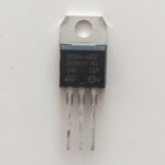 Triac BTB06-600T