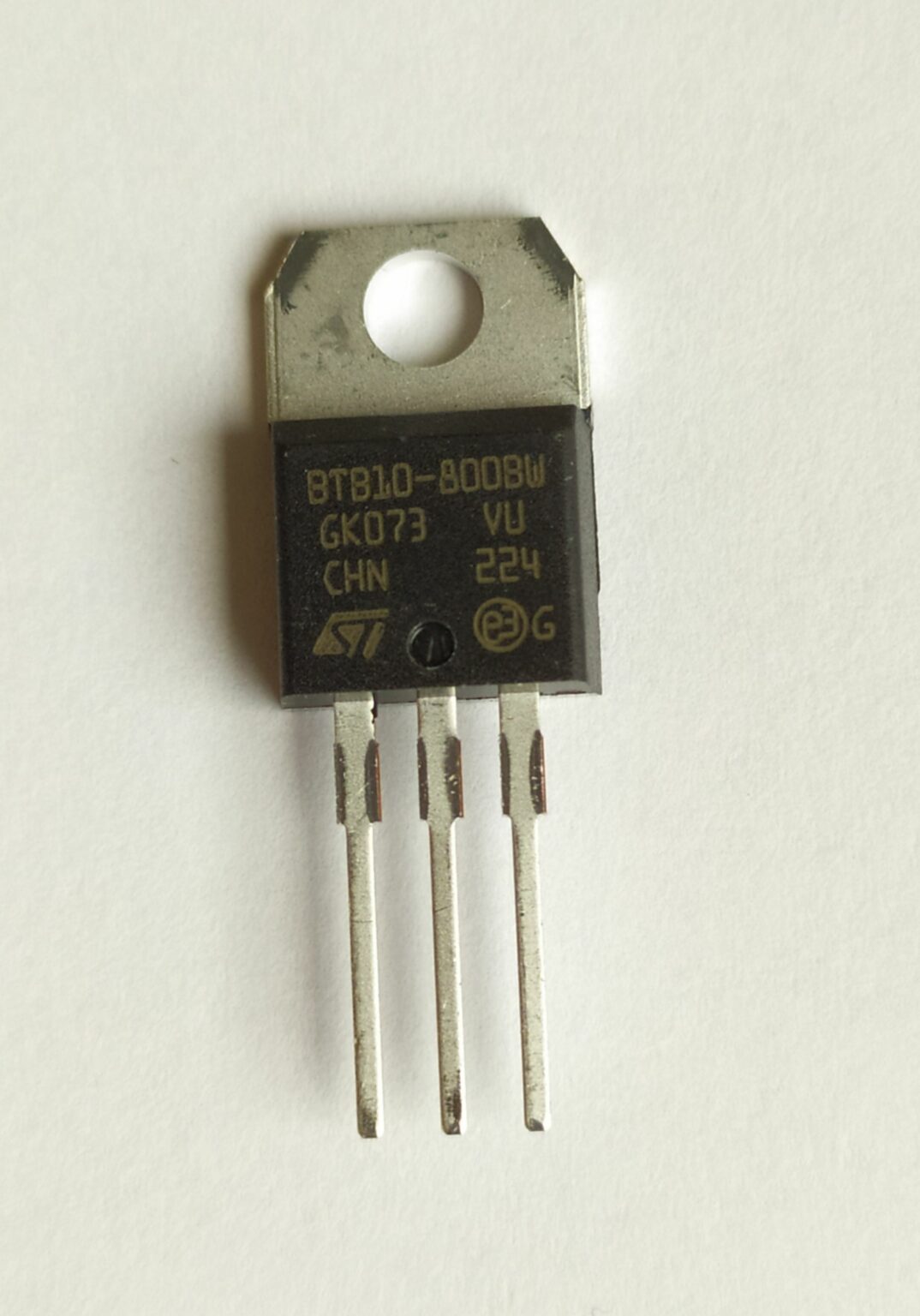 Triac BTB10-800BW – Rep-Tronic