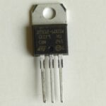 Triac BTB12-600SW