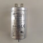 Condensateur moteur métal Ducati 9µF 425V 475v à cosses
